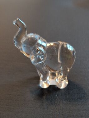 Clear Glass Elephant Figurine - Decorative Home Art